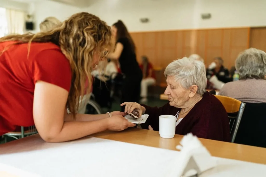 O que está incluso na mensalidade de um residencial para idosos?