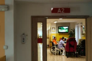 Onde encontrar estadia curta para idosos em Brasília?