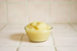 Como adaptar a textura dos alimentos para idosos com disfagia?