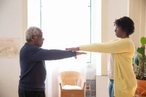 Como encontrar terapia ocupacional para idosos em Brasília?